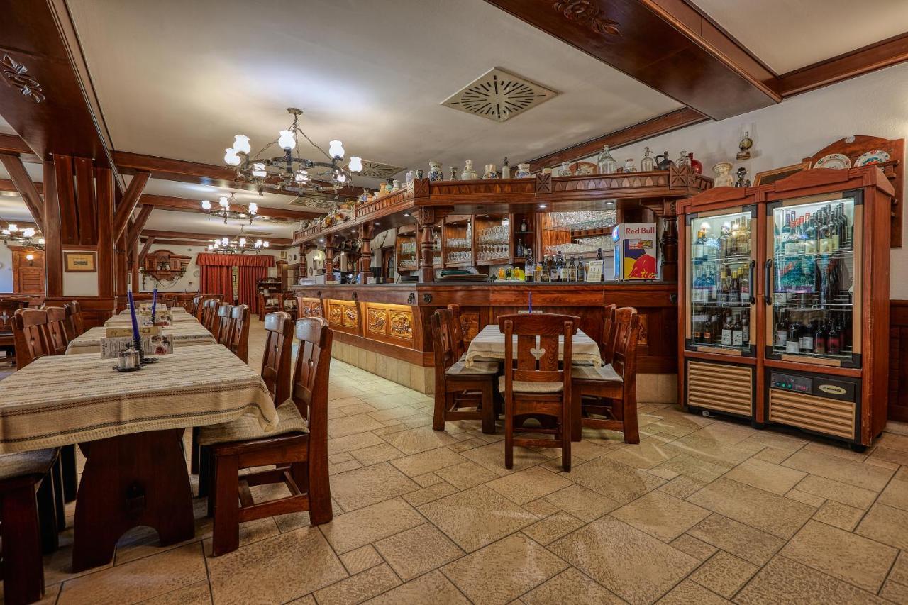 Bed and Breakfast Tercia Hubertus Panzio Шопрон Экстерьер фото